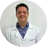 Dr. Marcos Tavares